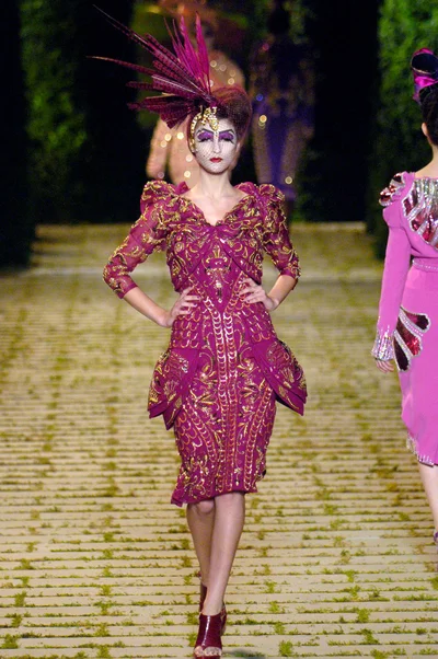 Look 15